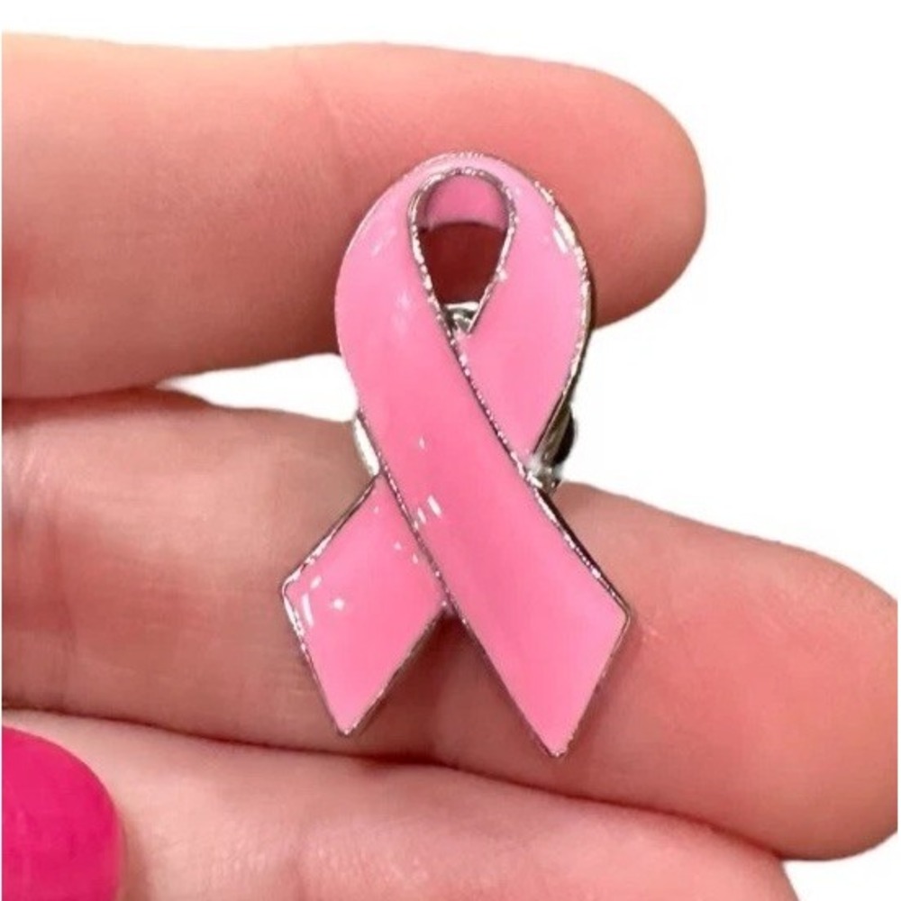 Pink ribbon awareness enamel pin/badge/lapel
